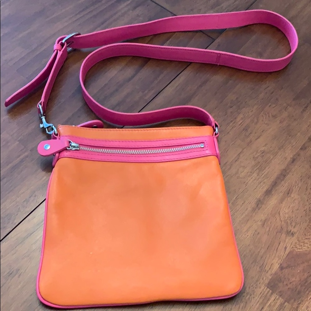 Like new Kate Landry purse